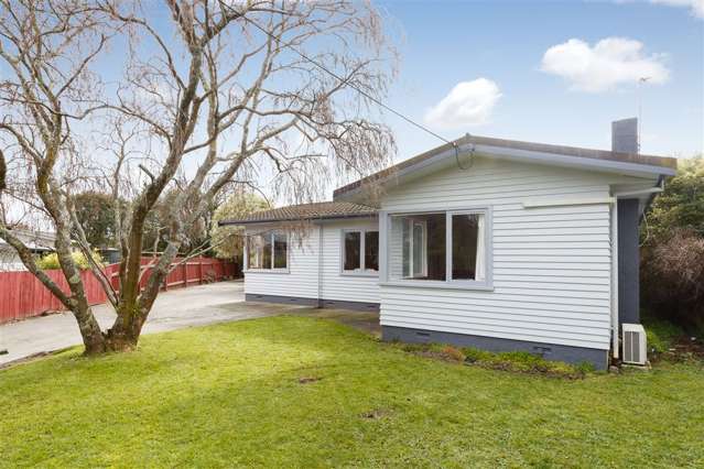 8 Dundas Place Awapuni_1