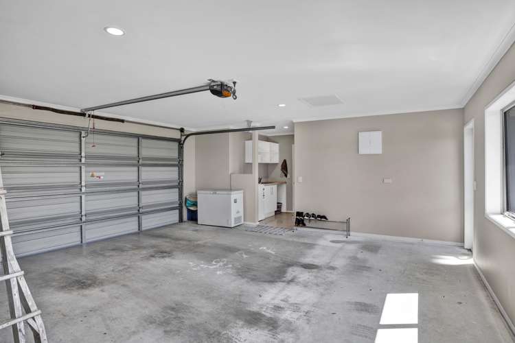 13 Cooke Farm Grove Waiwhakaiho_21