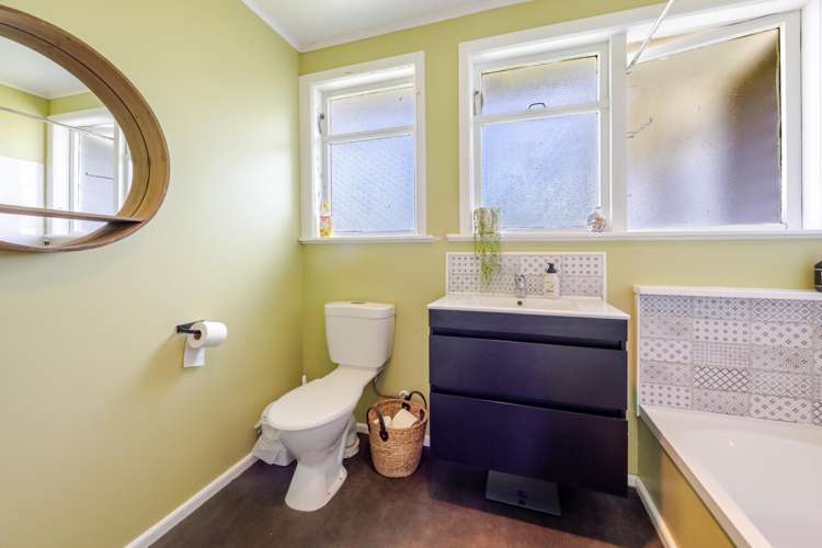 63 Owen Street Tikokino_10