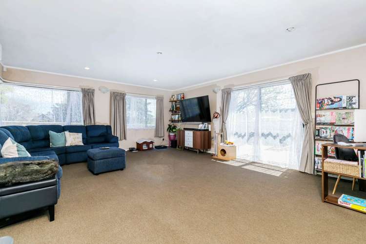 44 Woodglen Road Glen Eden_9