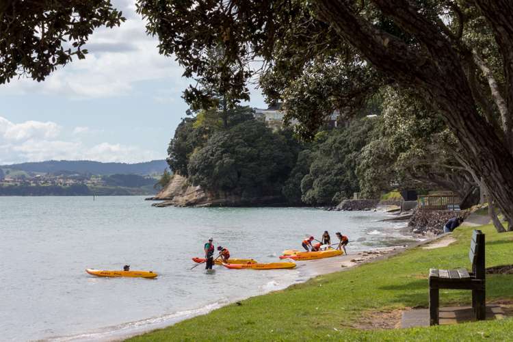 1/14 Clipper Place Cockle Bay_17