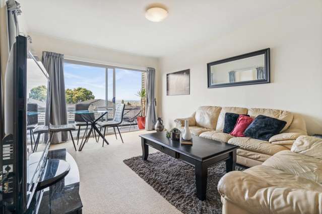 3/27 Caulton Street Saint Johns_1