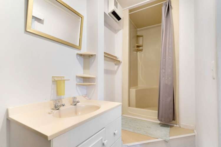 27 Centorian Drive Windsor Park_21