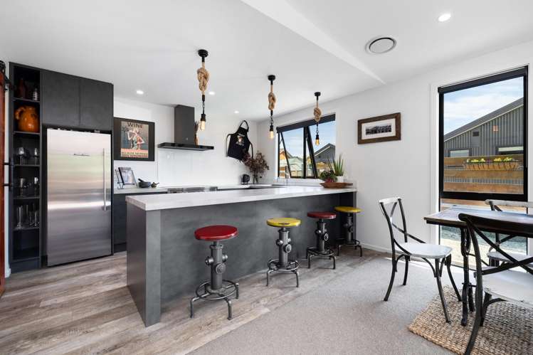 2 Mulbury Way Lower Shotover_6