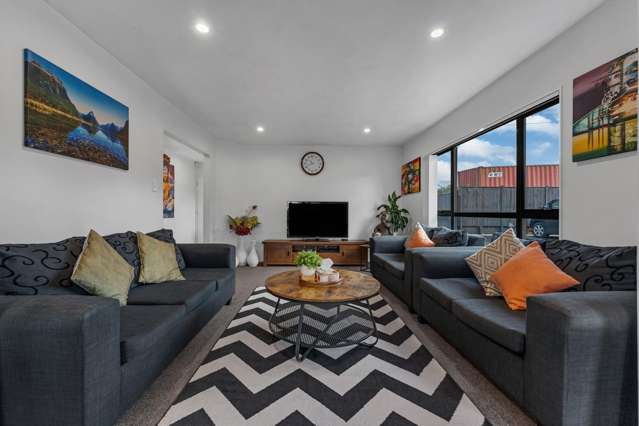 9 Riverglade Parkway Te Atatu South_4