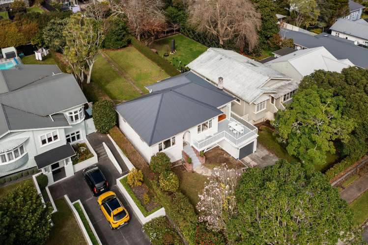 7 Weston Avenue Mount Albert_15