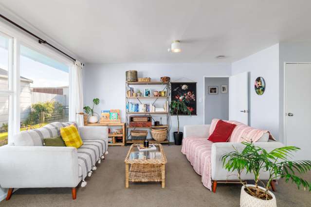2/42 Pacific Road North New Brighton_4