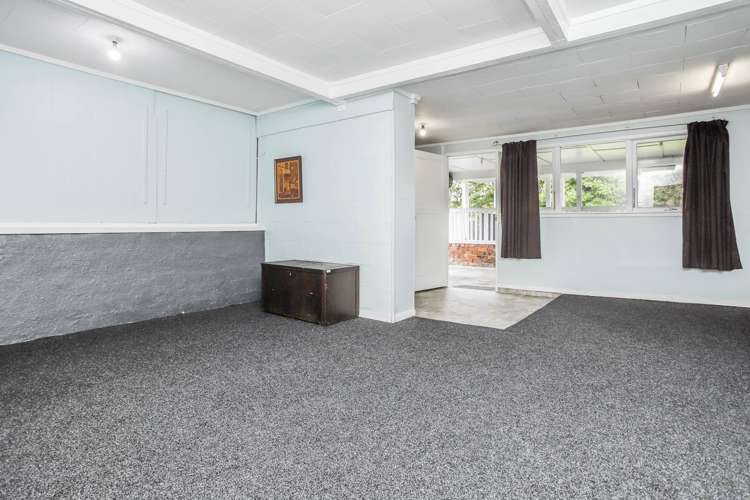 38 Lawrence Crescent Hillpark_12