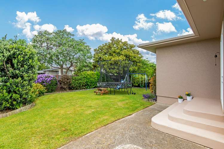 86 Wikiriwhi Crescent Awapuni_21