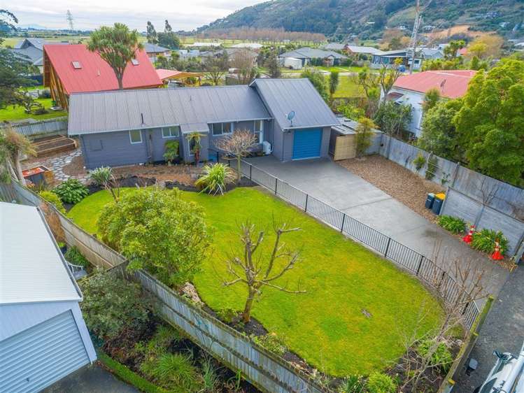 19 Truscotts Road Heathcote Valley_13