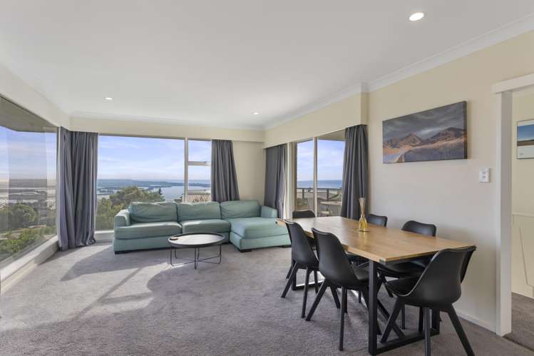 1/173 Soleares Avenue Mount Pleasant_27