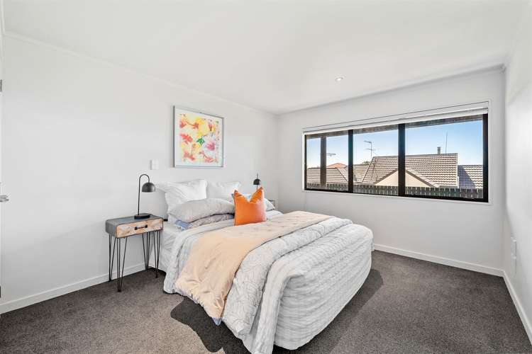 210 Whangaparaoa Road Red Beach_25