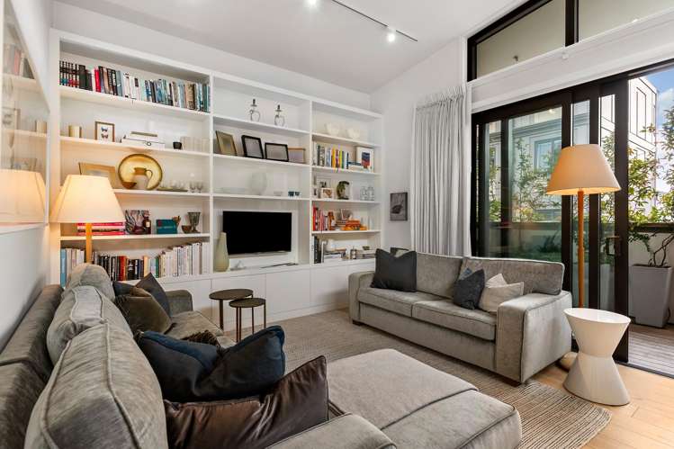 109/38 Khyber Pass Road Grafton_2