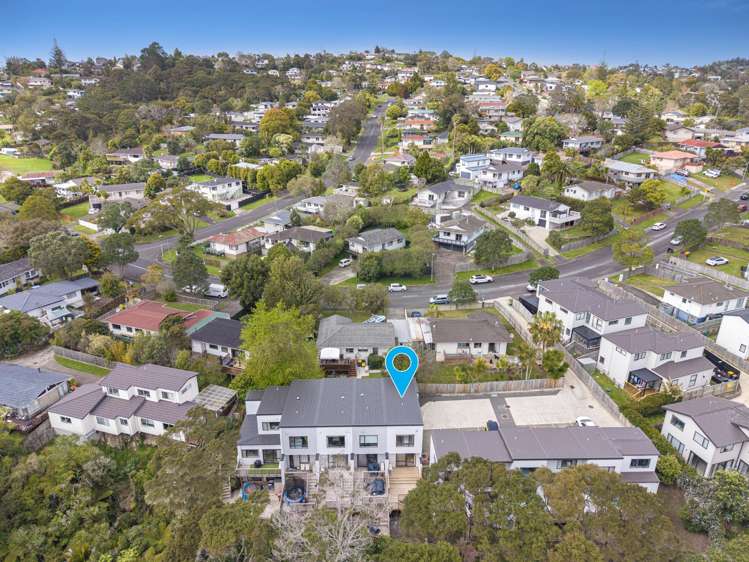 4/22 Spinella Drive Bayview_12