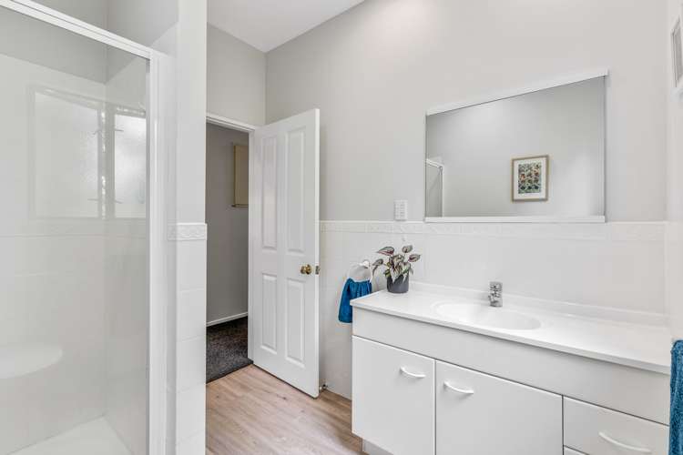 3a Cron Avenue Te Atatu South_17