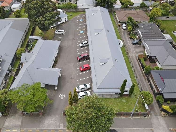 305/307 Fitzherbert Avenue West End_17