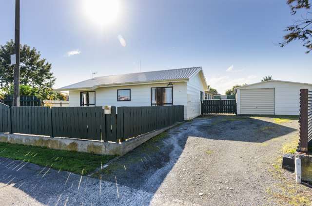 6 Peary Crescent Flaxmere_3