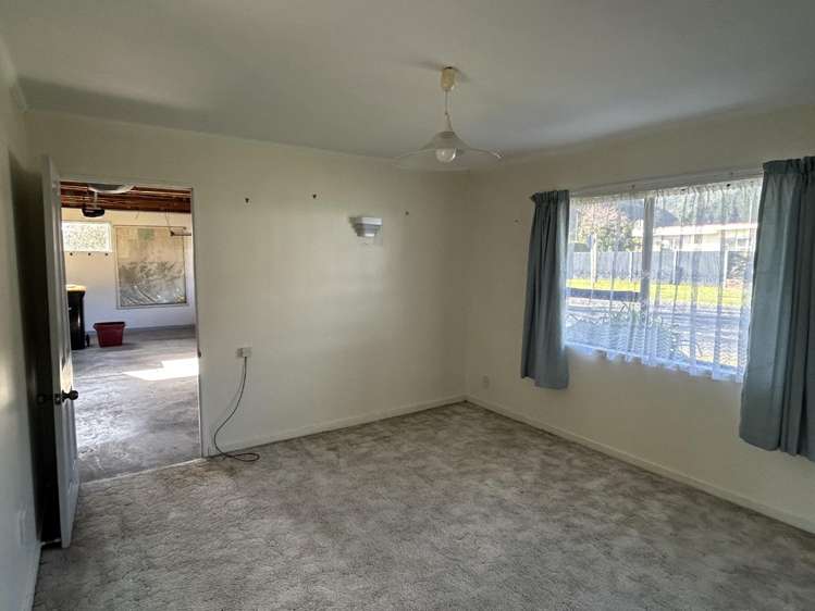 12 Nelson Square 10728_17
