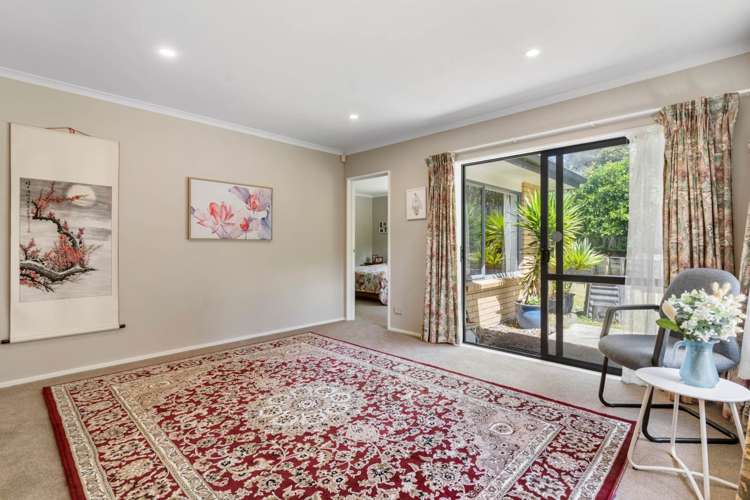 90 Buscomb Avenue Henderson_10