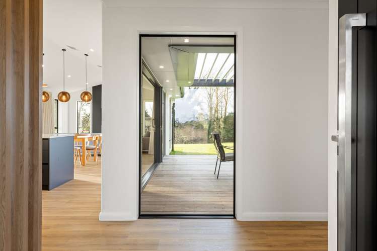 1/48 Livingstone Road Ngahinapouri_4