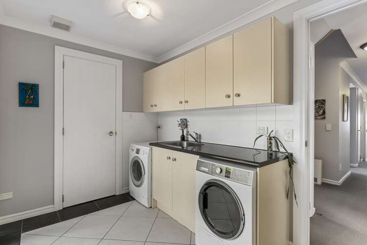 17 Willowbank Close East Tamaki Heights_27