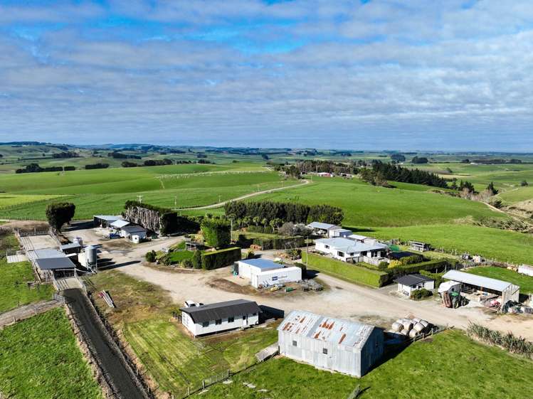155 Robin Hood Road Mataura Island_15