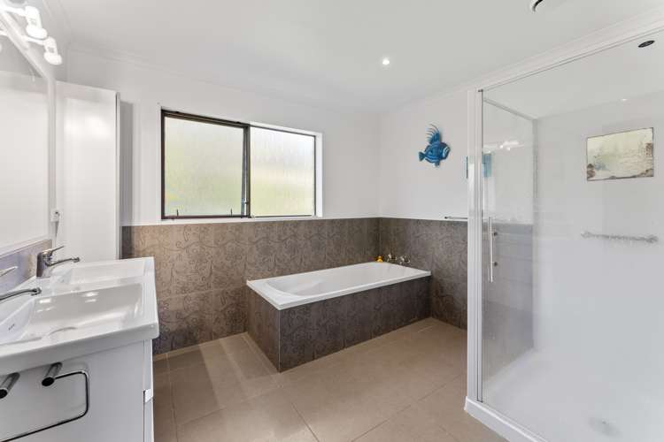 11 Te Maku Grove Waikanae_9