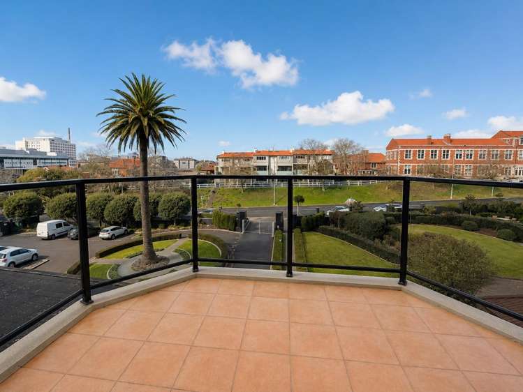 301/135 Grafton Road 1672_2