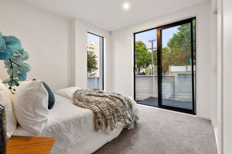 27a Claude Road Epsom_10