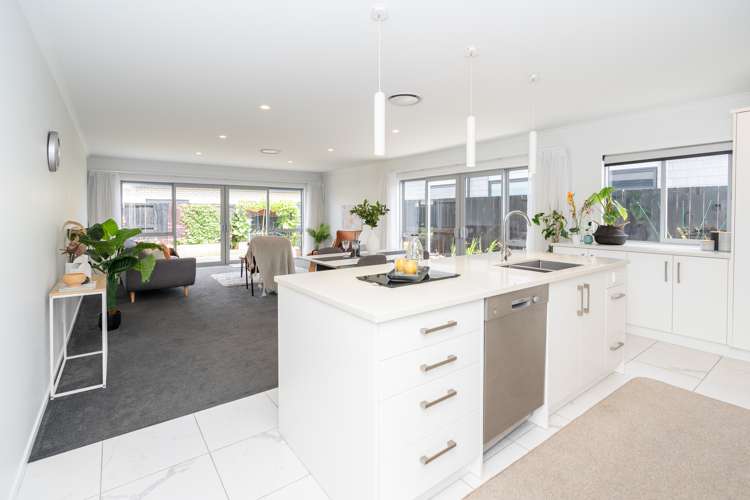 521 Webb Drive Chartwell_4