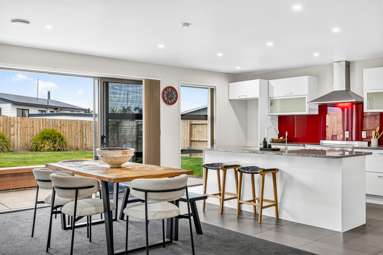 5 Lancewood Court_3