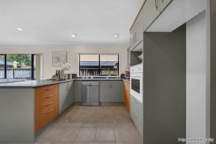 6 Liffey Drive East Tamaki_11