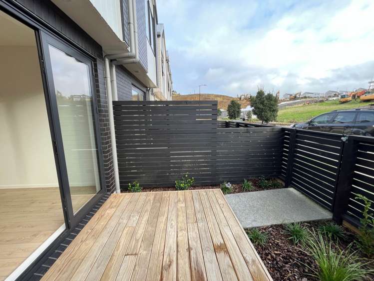 15/21 Makomako Drive Orewa_14