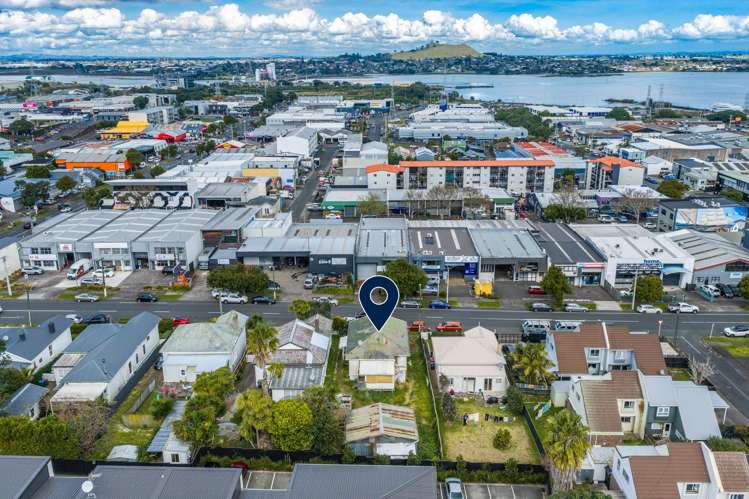 54 Church Street Onehunga_10