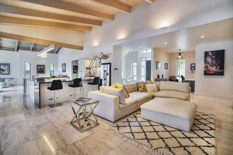 22 Sanctuary Point Sunnyhills_7