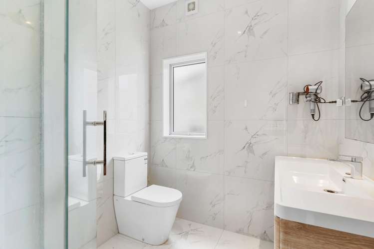 28 Sunshine Boulevard Sunnyvale_10