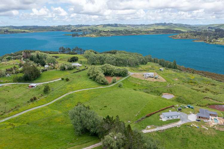 228 Petley Road Paparoa_28