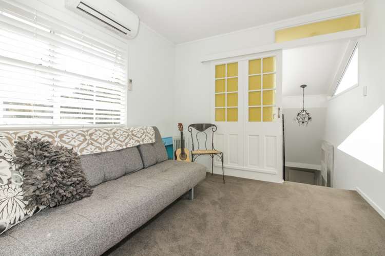 48a Marine Parade Mellons Bay_21