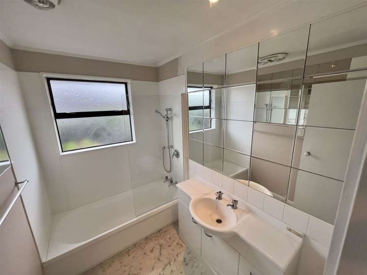 26a Reginald Street Burwood_16