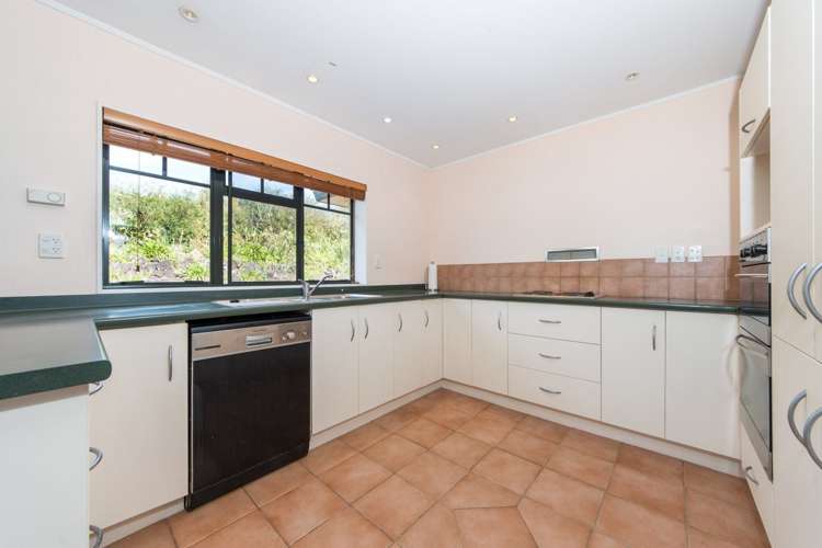 6 Gum Road Henderson Valley_12