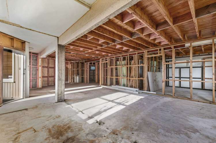 170 Otonga Road Springfield_12