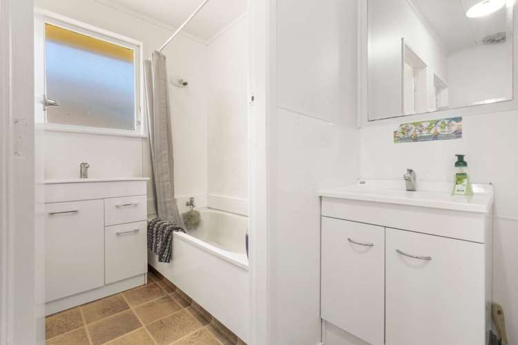 18 Korimako Street Selwyn Heights_11