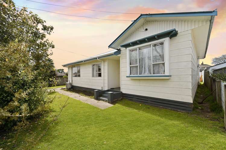 64 Cook Street Hamilton East_17