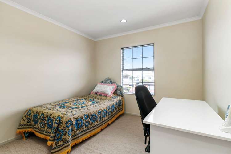 3 Waterbury Place Mangere_12