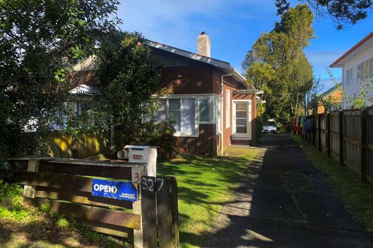 327 Mount Albert Road Wesley_10