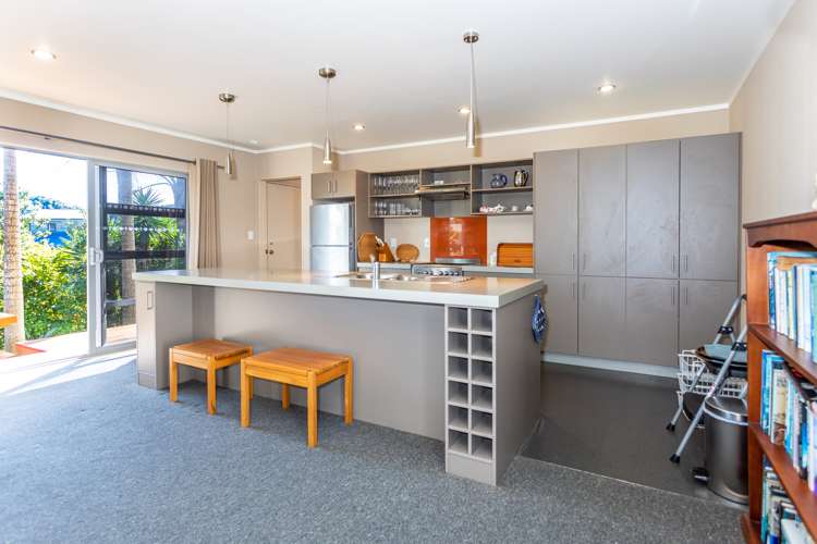 2 Norfolk Place Tairua_7