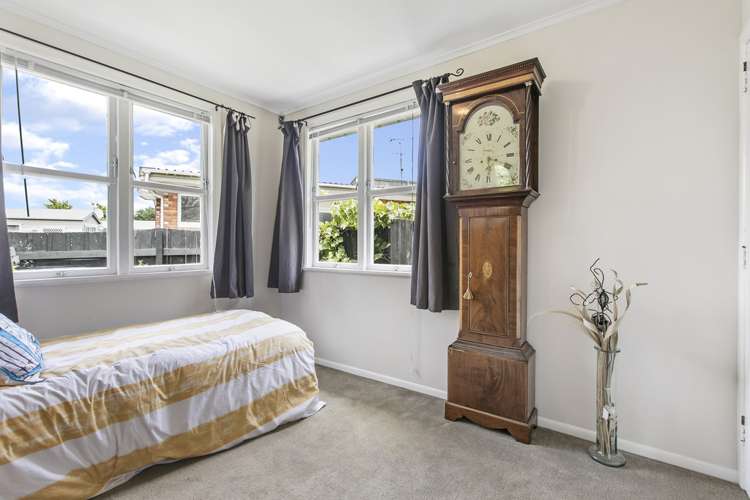 21 Pandora Place Pakuranga_11