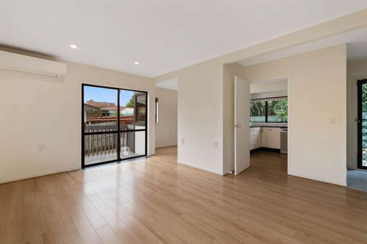 2/29 Marvon Downs Avenue Pakuranga Heights_4