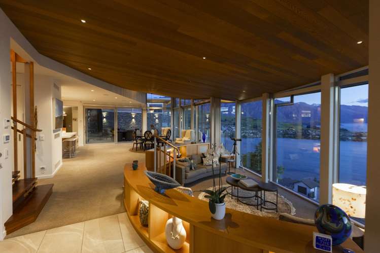 114 Hensman Road Queenstown_12