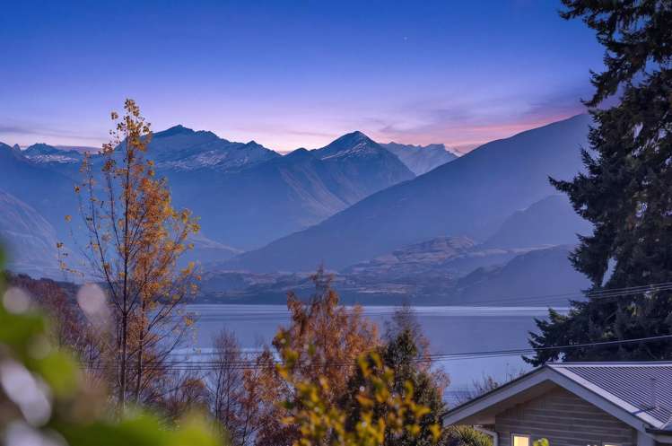 35A Aubrey Road Wanaka_16